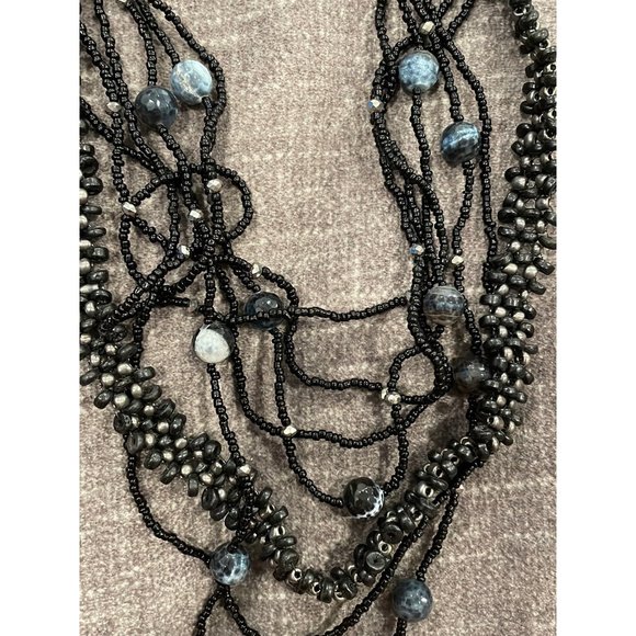 Black beaded multi layer Necklace - Picture 2 of 2